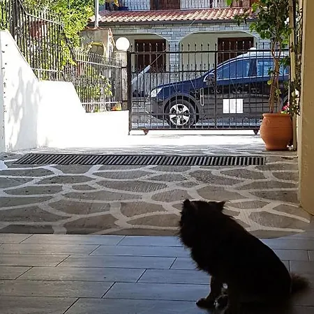 Fyllou Apartamento *