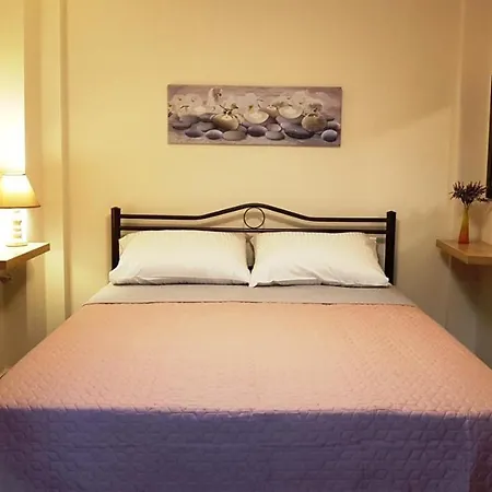 Fyllou Apartament *