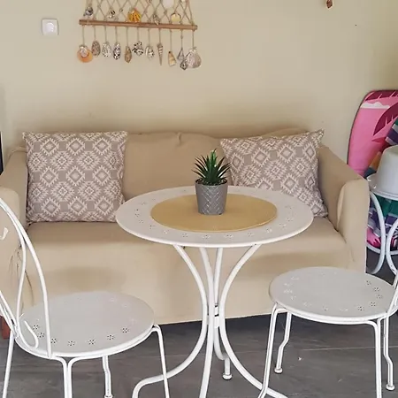 Apartment Fyllou *