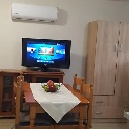 Fyllou Apartment *