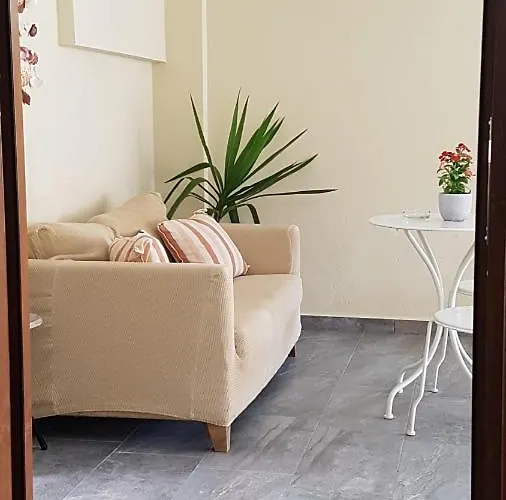Fyllou Apartmán Asproválta
